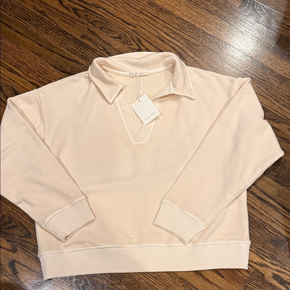 Elle Grey creamCollared Pullover sweatshirt
